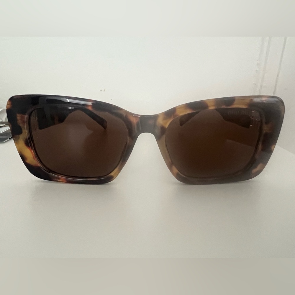 Fashion brown MiuMiu sunglasses